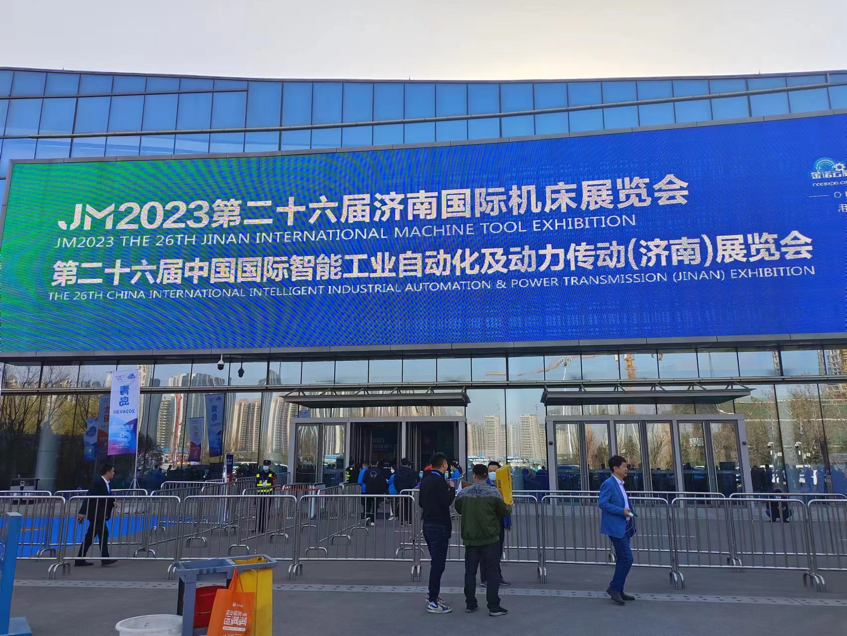 ��26�Ý����Ԅӻ�չ3��9̖¡���_չ